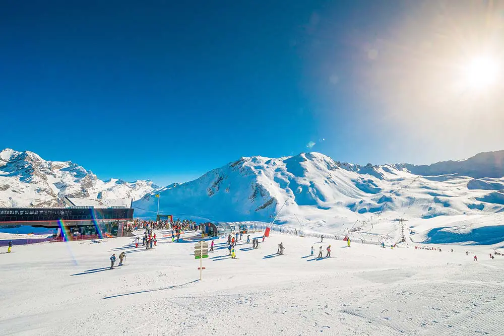 Family ski holidays in Val d'Isère