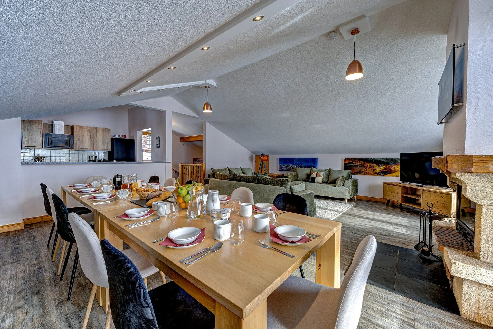Chalet Vega Living Area
