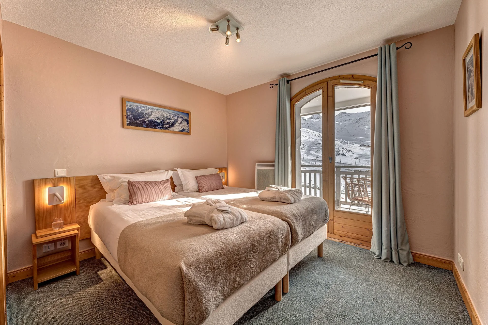Chalet Pegase, Room 2, Val Thorens
