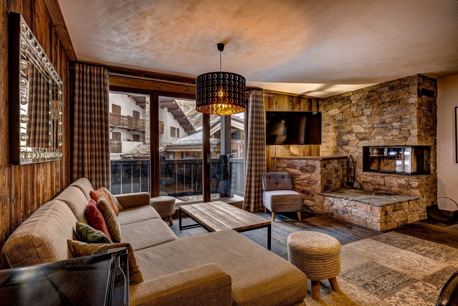 Your Perfect Ski Chalet with Hot Tub | Ski Vertigo