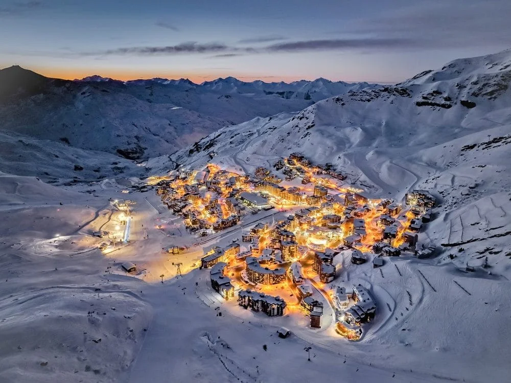 3 Perfect Snow Sure Ski Resorts for your Winter Escape