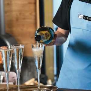 Singles Ski Holidays with Ski Vertigo